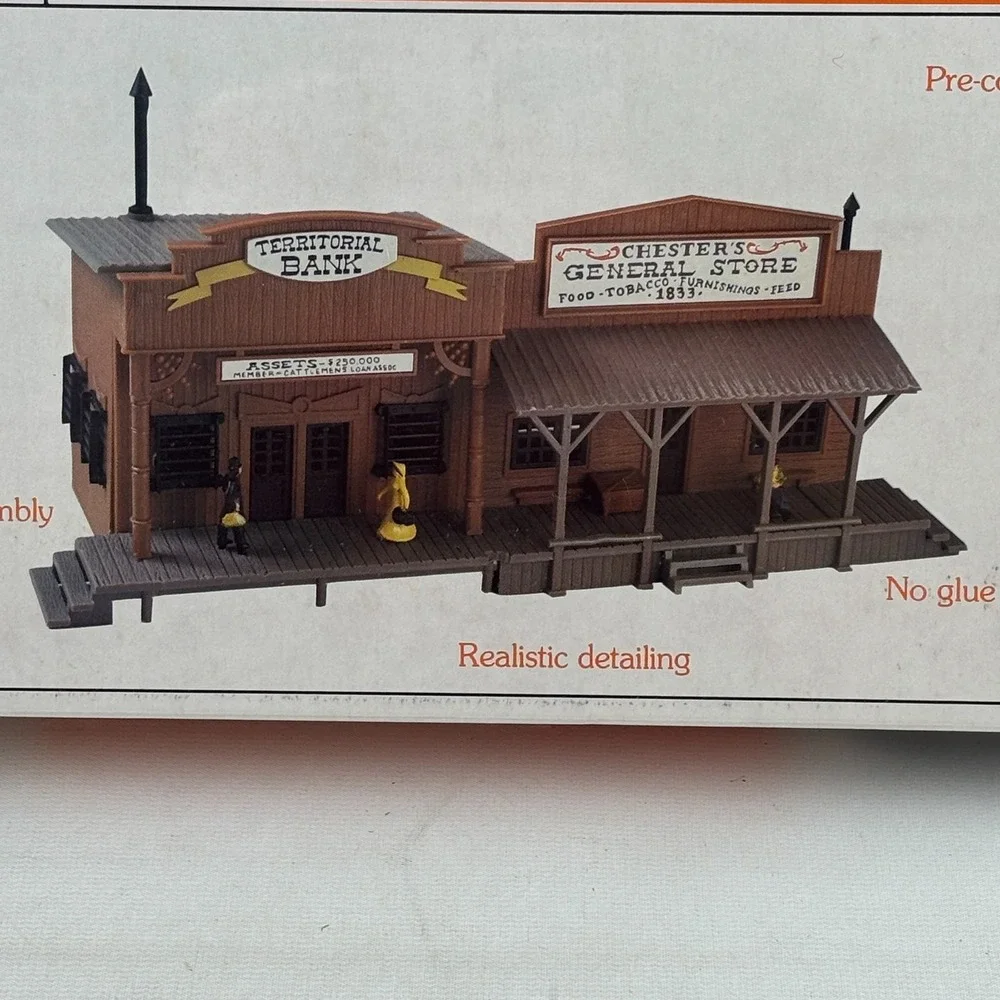 Bachmann Bank & General Store Ho Scale Kit Plastic Model Building‎ 2913